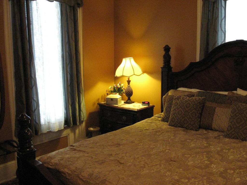 Bayberry House Bed And Breakfast Steubenville Екстериор снимка