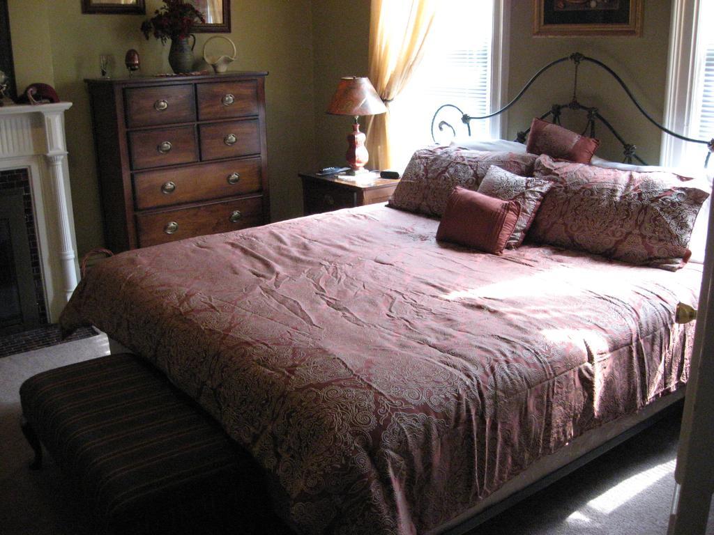 Bayberry House Bed And Breakfast Steubenville Екстериор снимка